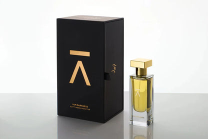 I am darkness – Extrait de Parfum – Azman